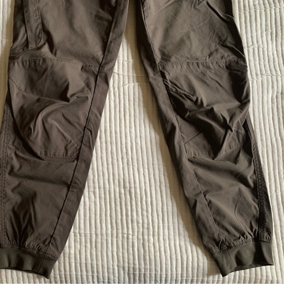 Prana Kanab Pant in Black Olive, Small - Picture 6 of 8